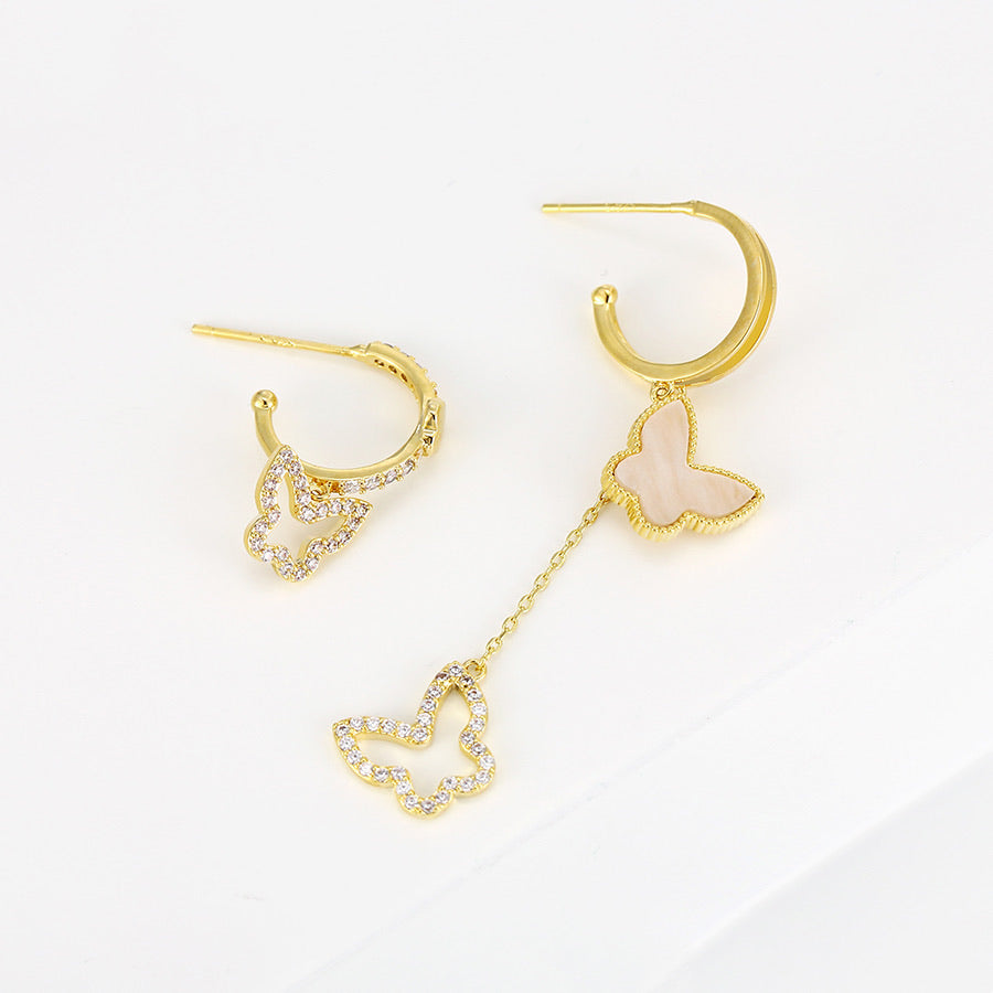 Elegant Design Diamond & Mother Of Pearl Butterfly Earring