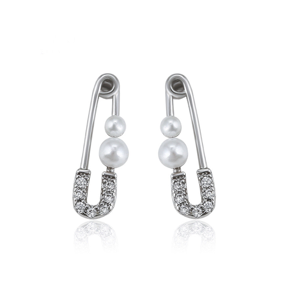 Tiny Pearl & Safety Pins Mini 15mm Earring